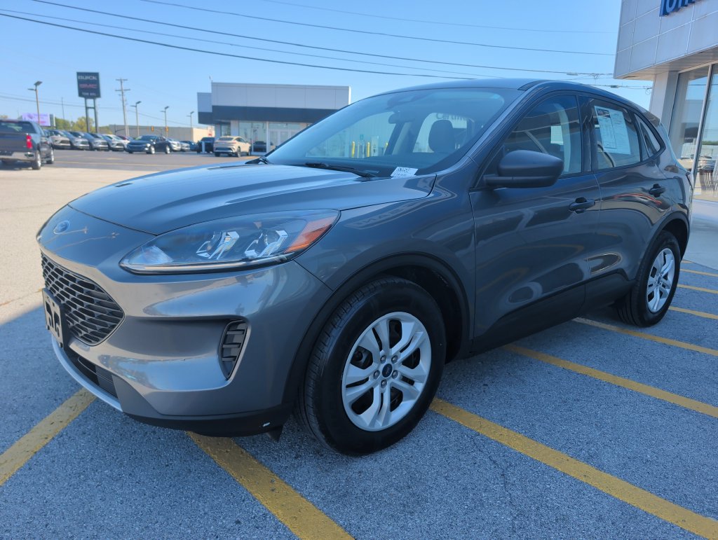 Used 2022 Ford Escape S FWD image 3