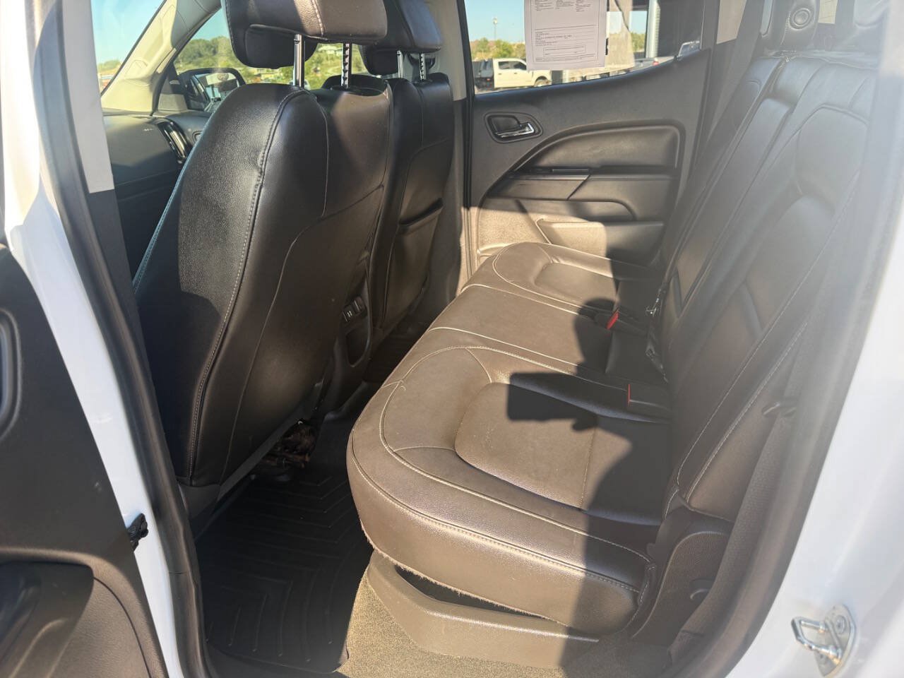 Used 2015 GMC Canyon SLT AWD/4WD image 29