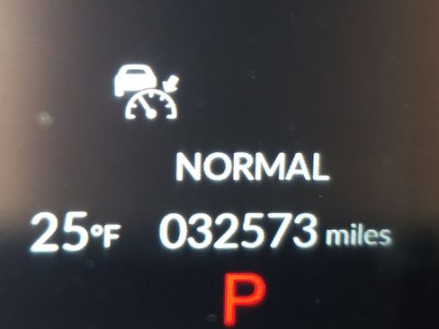 Used 2024 Honda HR-V Sport image 23