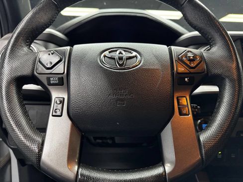 Used 2020 Toyota Tacoma TRD Sport w/ Technology Package RWD image 23