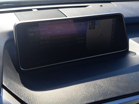 Used 2017 Lexus RX 350 AWD image 28