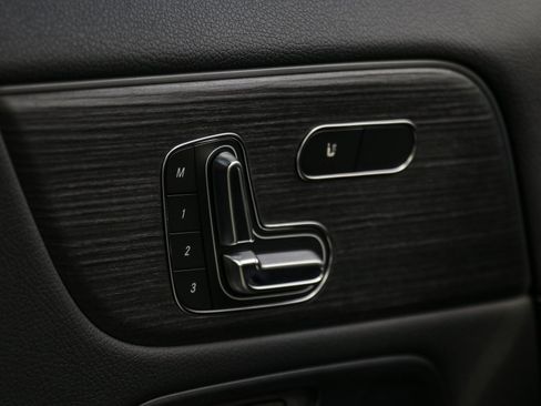 New 2026 Mercedes-Benz GLA 250 4MATIC image 12