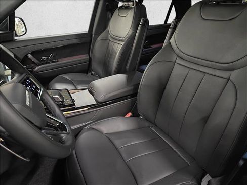 New 2026 Land Rover Range Rover Sport SE image 16