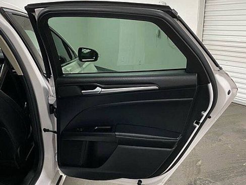 Used 2019 Ford Fusion Energi Titanium image 14