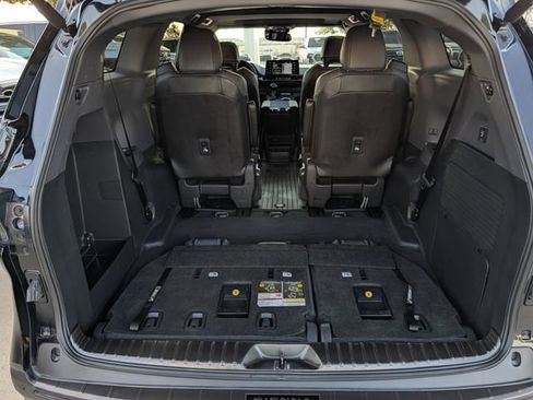 Used 2024 Toyota Sienna XLE Woodland Edition AWD/4WD image 29