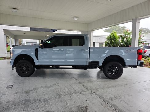 Used 2025 Ford F250 Lariat w/ Lariat Ultimate Package AWD/4WD image 2