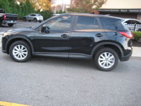 Used 2016 MAZDA CX-5 Sport image 10