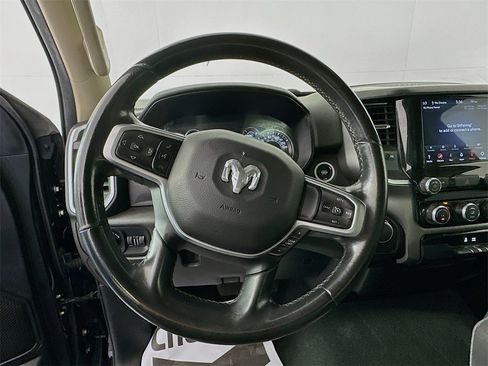 Used 2019 RAM 1500 Big Horn image 11