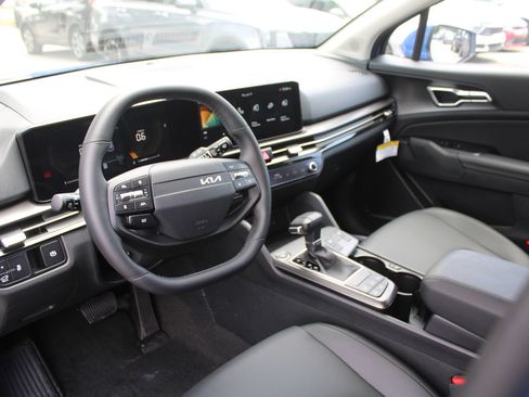 New 2026 Kia Sportage EX FWD image 22