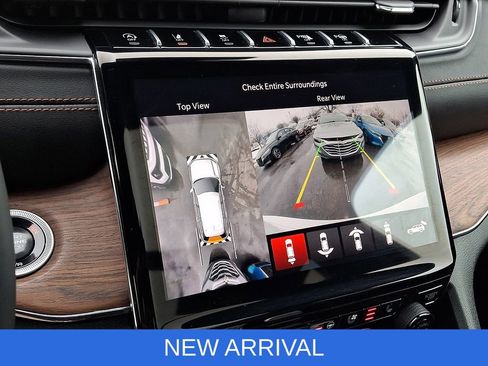 Certified 2024 Jeep Grand Cherokee Summit image 19