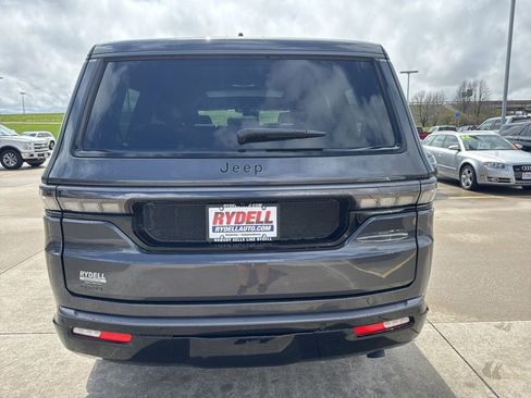 New 2026 Jeep Grand Wagoneer Limited AWD/4WD image 37