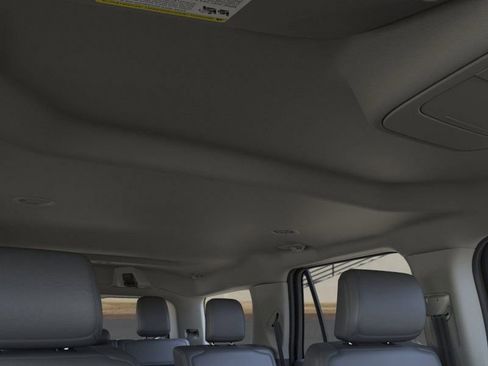 New 2026 Ford Expedition Active image 22