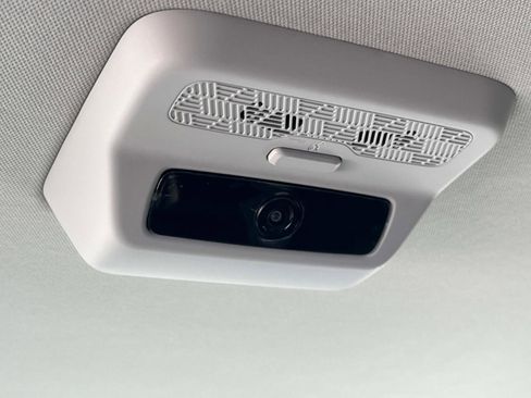 New 2026 Kia Carnival EX FWD image 18