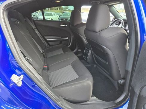 Used 2022 Dodge Charger R/T w/ Performance Handling Group image 14