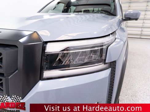 Used 2023 Nissan Frontier PRO-4X w/ Pro-4X Premium Package image 8