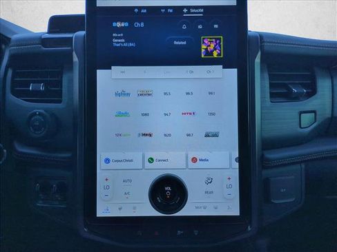 Used 2023 Ford Expedition Max Platinum image 15