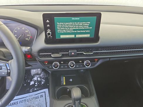 Used 2024 Honda HR-V EX-L image 14