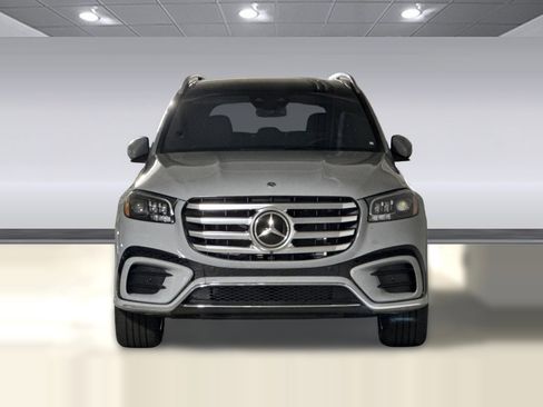 Certified 2025 Mercedes-Benz GLS 450 4MATIC image 5
