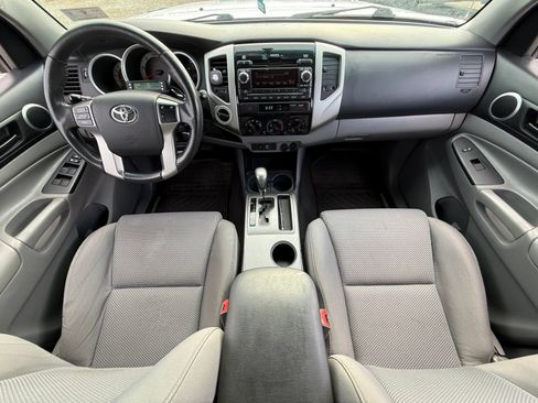 Used 2012 Toyota Tacoma 4x4 Double Cab w/ TRD Off-Road Pkg image 17