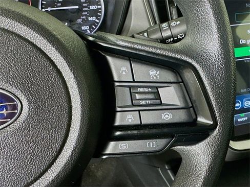Used 2024 Subaru Crosstrek 2.0i Premium image 12