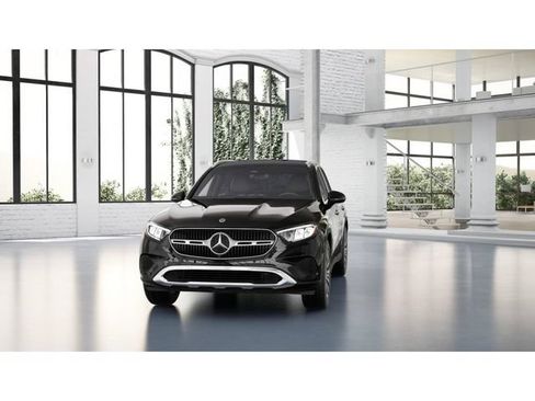 Used 2026 Mercedes-Benz GLC 300 4MATIC image 42