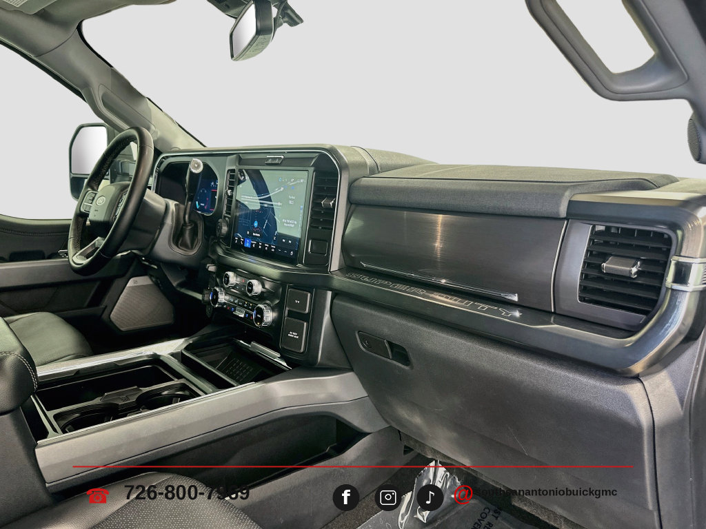 Used 2025 Ford F350 Lariat w/ Lariat Ultimate Package AWD/4WD image 30