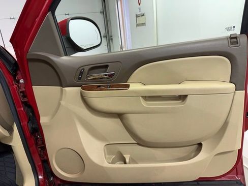 Used 2010 GMC Sierra 1500 SLT w/ SLT Convenience Package AWD/4WD image 24