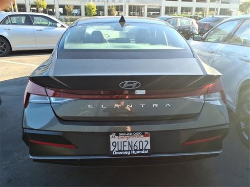 Certified 2025 Hyundai Elantra SEL image 4
