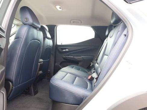 Used 2023 Chevrolet Bolt EUV LT w/ Convenience Package FWD image 27