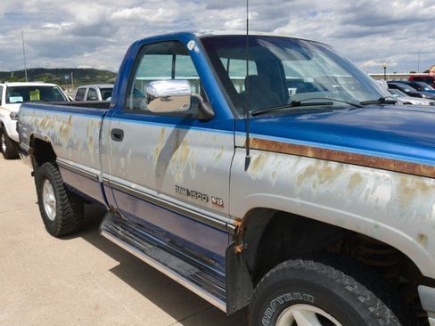 Used 1996 Dodge Ram 1500 Truck 4x4 Regular Cab image 10