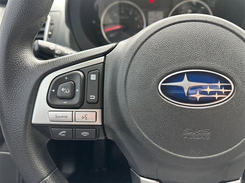 Used 2018 Subaru Forester 2.5i w/ Alloy Wheel Package image 21