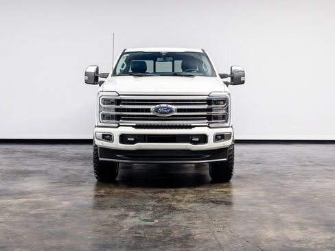 Used 2024 Ford F350 Limited w/ FX4 Off-Road Package AWD/4WD image 2