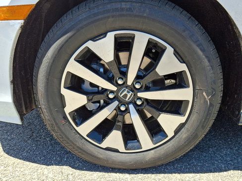New 2026 Honda Odyssey EX-L image 5