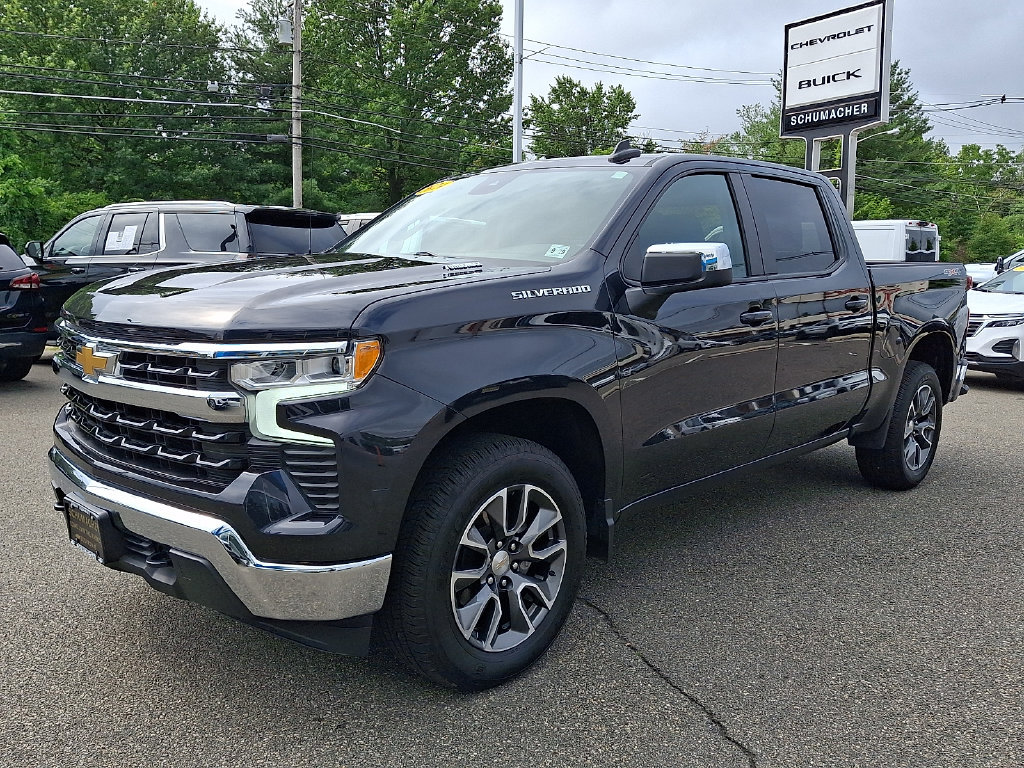 Certified 2024 Chevrolet Silverado 1500 LT AWD/4WD image 3