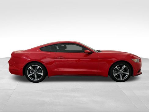 Used 2016 Ford Mustang Coupe w/ Equipment Group 051A RWD image 7