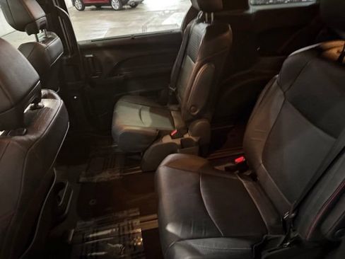 Used 2025 Toyota Sienna XSE w/ XSE Plus Package AWD/4WD image 30