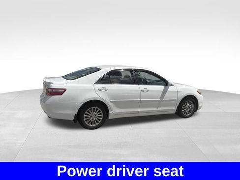 Used 2009 Toyota Camry LE FWD image 6