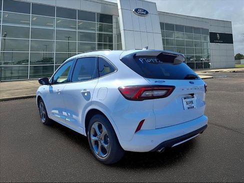 Certified 2023 Ford Escape ST-Line w/ Tech Pack #1 image 5