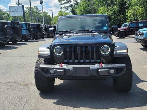 Used 2018 Jeep Wrangler Unlimited Rubicon w/ Dual Top Group AWD/4WD image 2