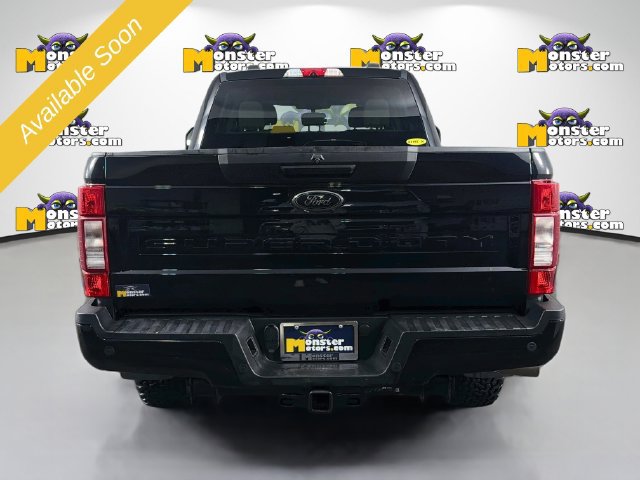 Used 2022 Ford F250 XLT w/ Black Appearance Package AWD/4WD image 6