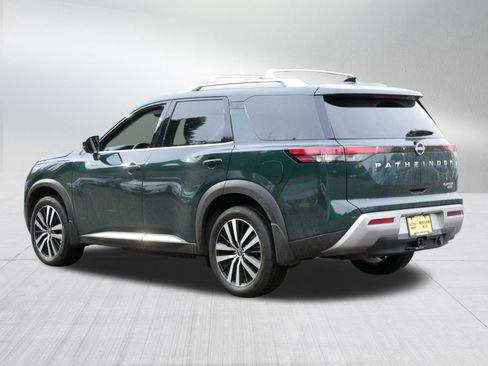 Certified 2024 Nissan Pathfinder Platinum w/ Cargo Package image 5