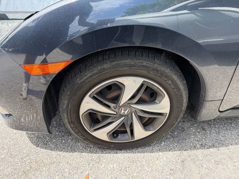 Used 2019 Honda Civic LX image 4