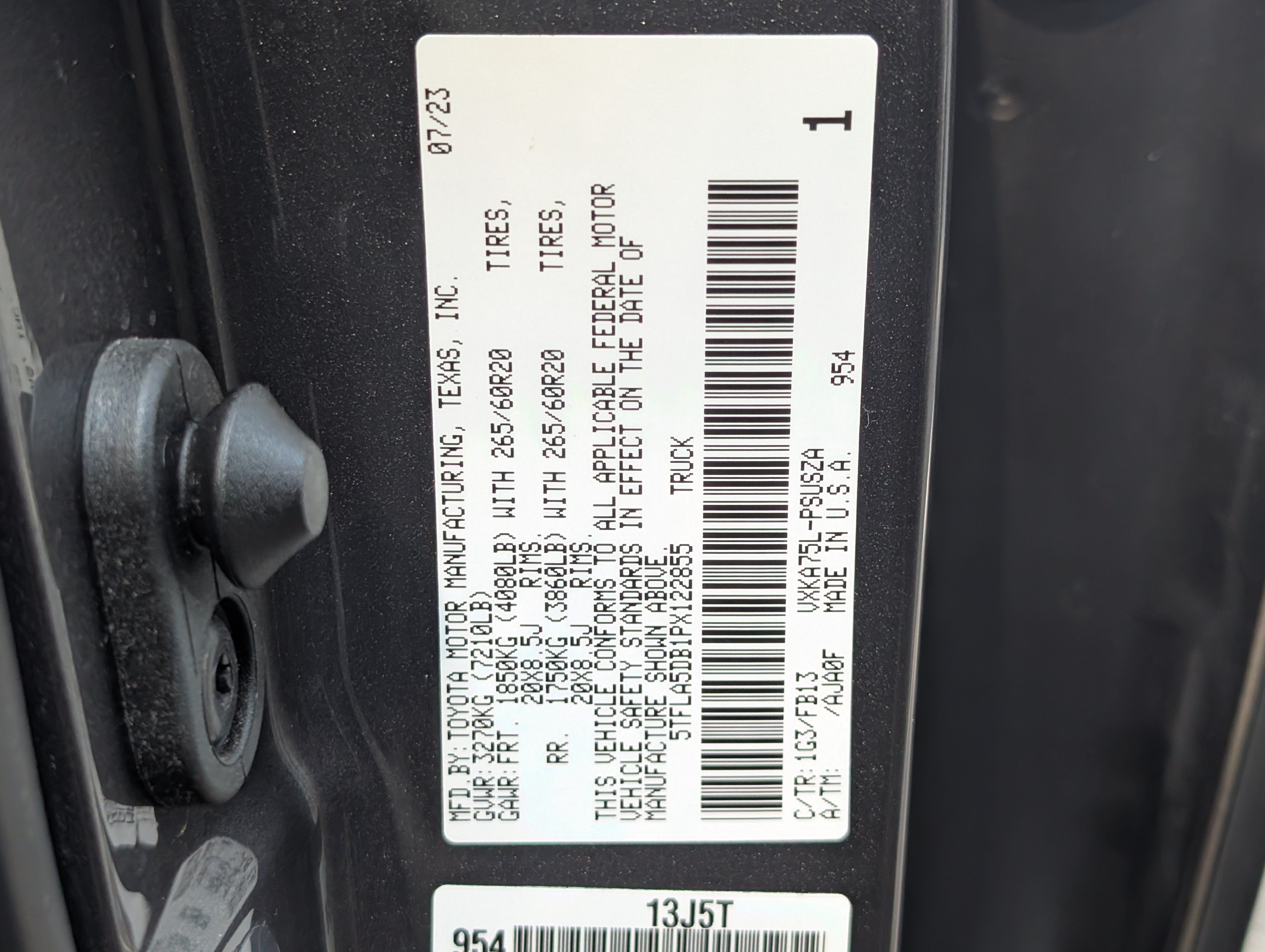 Used 2023 Toyota Tundra SR5 w/ SR5 Convenience Package AWD/4WD image 36