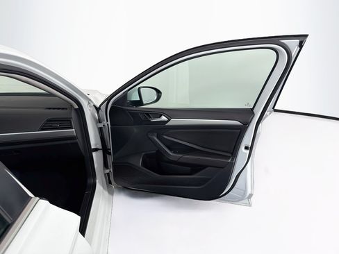 Used 2024 Volkswagen Jetta S FWD image 31