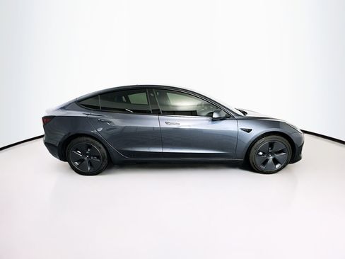 Used 2023 Tesla Model 3 Standard Range image 10