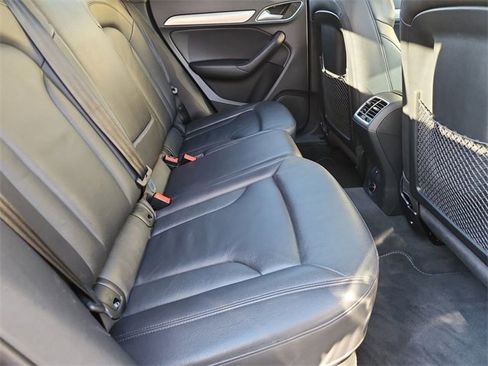 Used 2018 Audi Q3 2.0T Premium w/ Convenience Package image 26