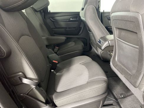 Used 2016 Chevrolet Traverse LT w/ Traveler's Package image 28
