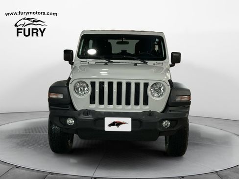 Used 2018 Jeep Wrangler Unlimited Sport S AWD/4WD image 8