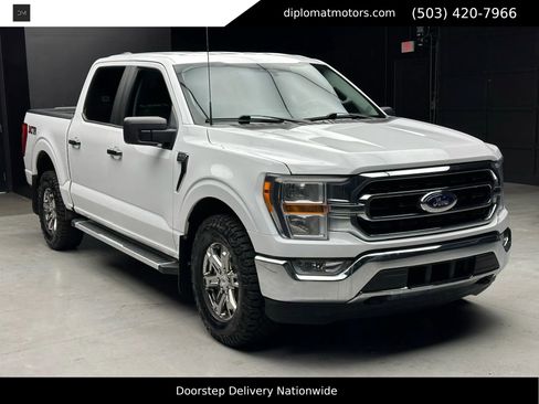 Used 2023 Ford F150 XLT w/ XTR Package image 9