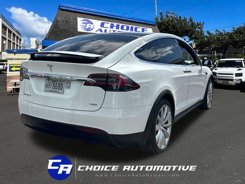Used 2017 Tesla Model X 75D AWD/4WD image 7